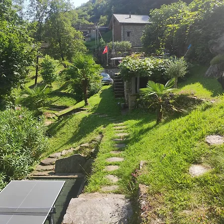 Oasis Di Riposa بيت للعطل
